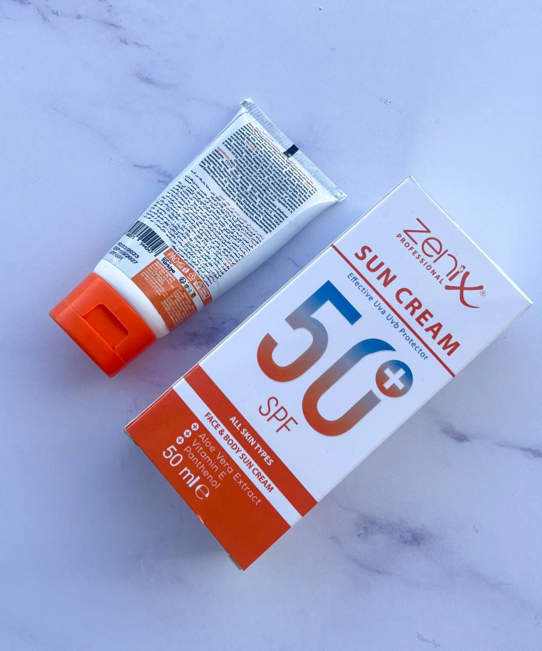 کرم ضد آفتاب+SPf50 میلی لیتر Zenix