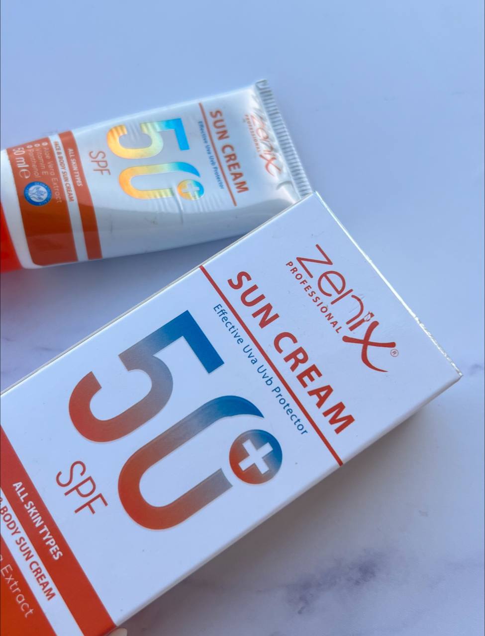 کرم ضد آفتاب+SPf50 میلی لیتر Zenix