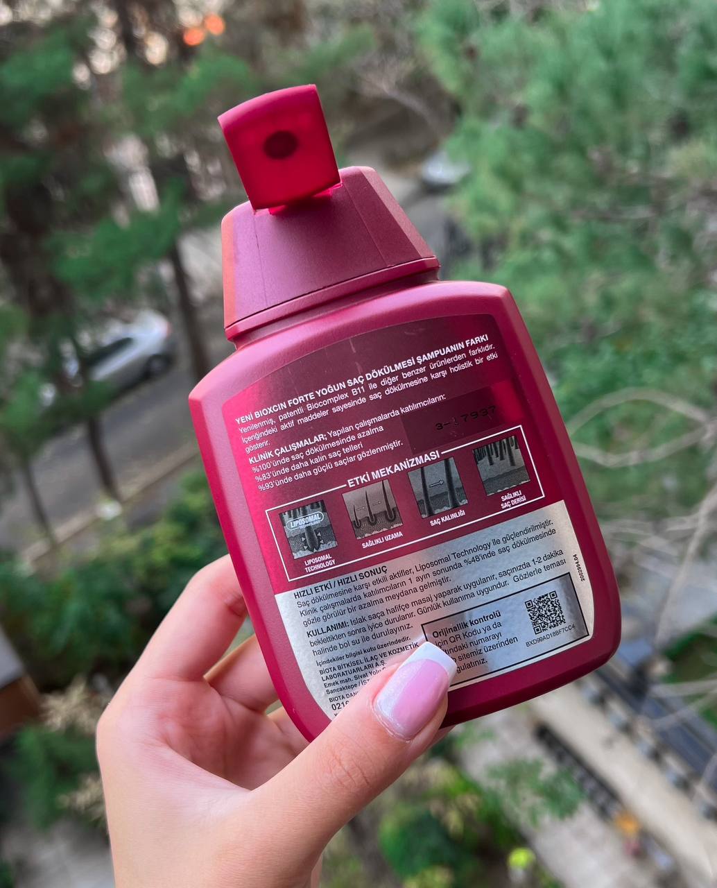 شامپو ضد ریزش بیوکسین BIOXCIN مناسب برای تمام موها حجم 300 میلی