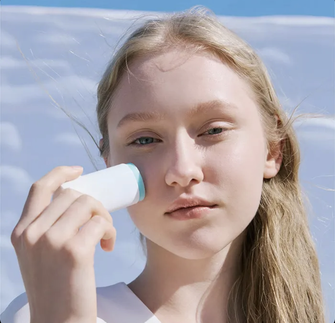 ضد آفتاب استیکی اسکین 1004 Skin مدل سنتلا ماداگاسکار